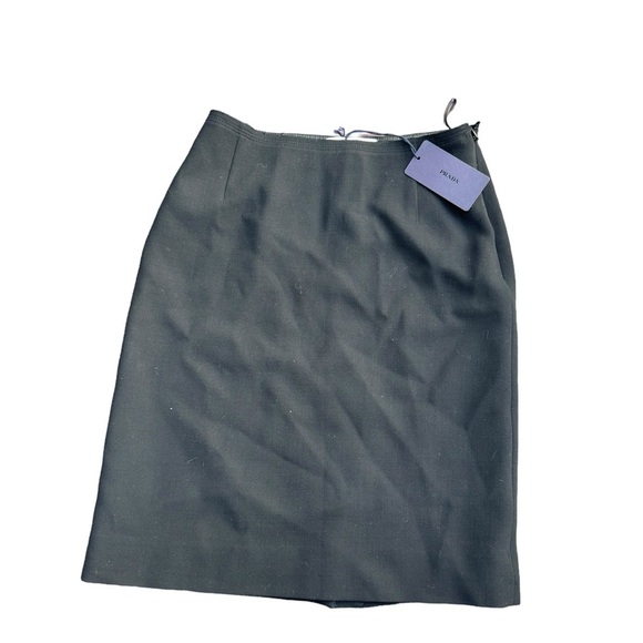 Prada Wool Twill Lana black Skirt size 38 New - Picture 1 of 7